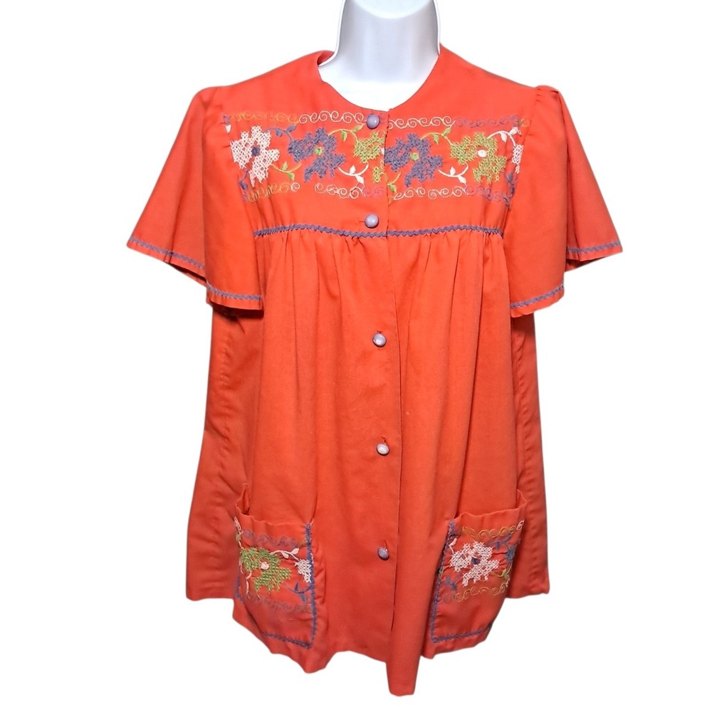 VTG 60s House Dress Blouse Coat Lounge Button Medium USA Cross Stich Embroidered